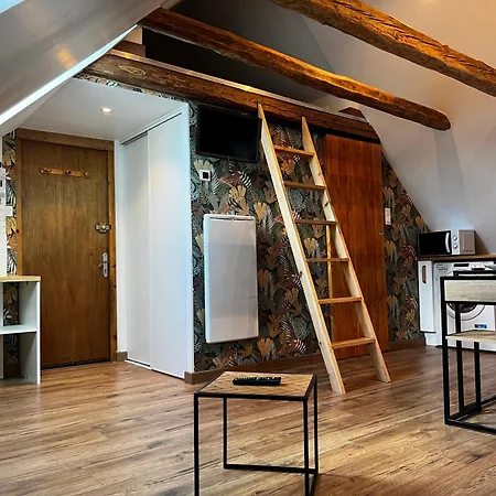 Cocon Sous Les Toits Du Gevaudan Apartment